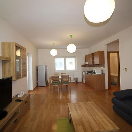 Apartman 502 Ruzindol Extérieur photo