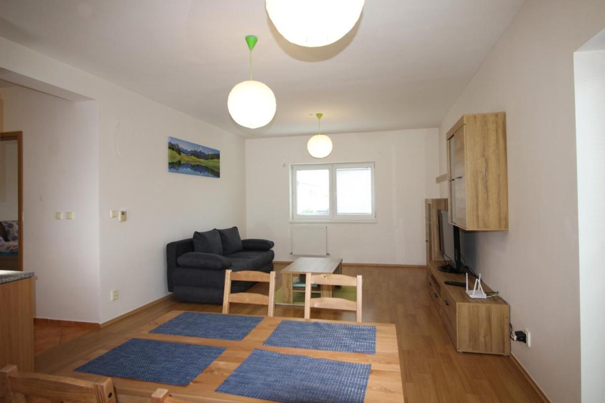 Apartman 502 Ruzindol Extérieur photo